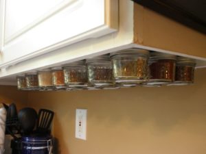 https://howstodo.com/cleaning-guide/how-to-organize-your-kitchen-pantry.php